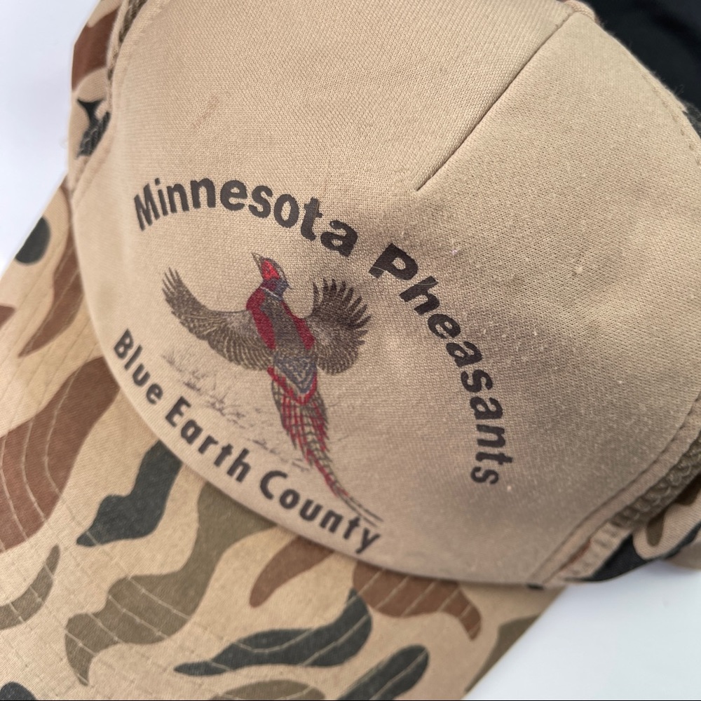 Vintage Trucker SnapBack Hat Tan Brown Camo Minnesota Pheasants Cap Worn In OS - Picture 8 of 13